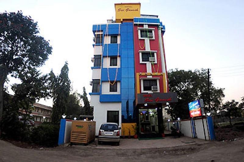 Sai Ganesh Hotel Shirdi Exterior foto