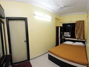 Sai Ganesh Hotel Shirdi Exterior foto
